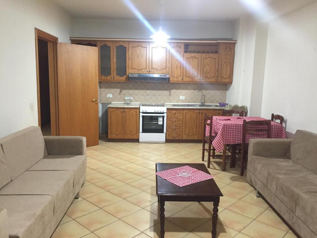Seaside Apartment Vlorë Eksteriør billede